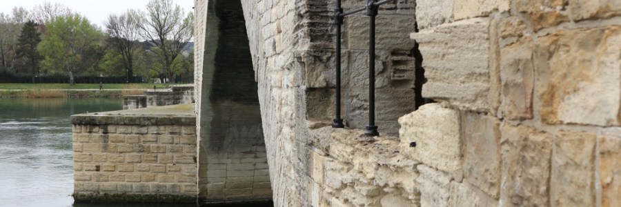 Ponte Avignone Francia