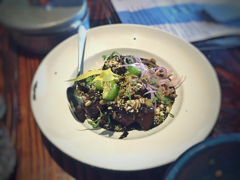 29287309240_e9d3e96a34_c