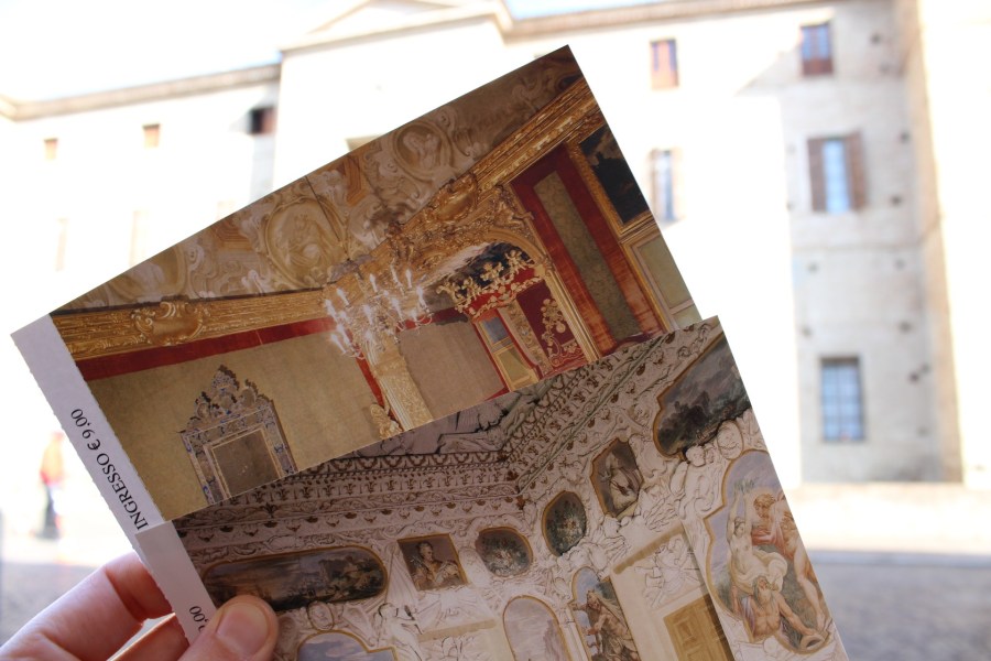 Rocca Meli Lupi 01.jpg