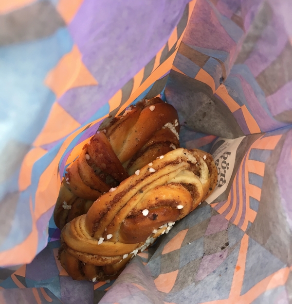 Food Kanelbulle