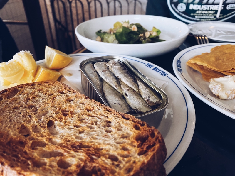 Buxton lunch Londra sardines